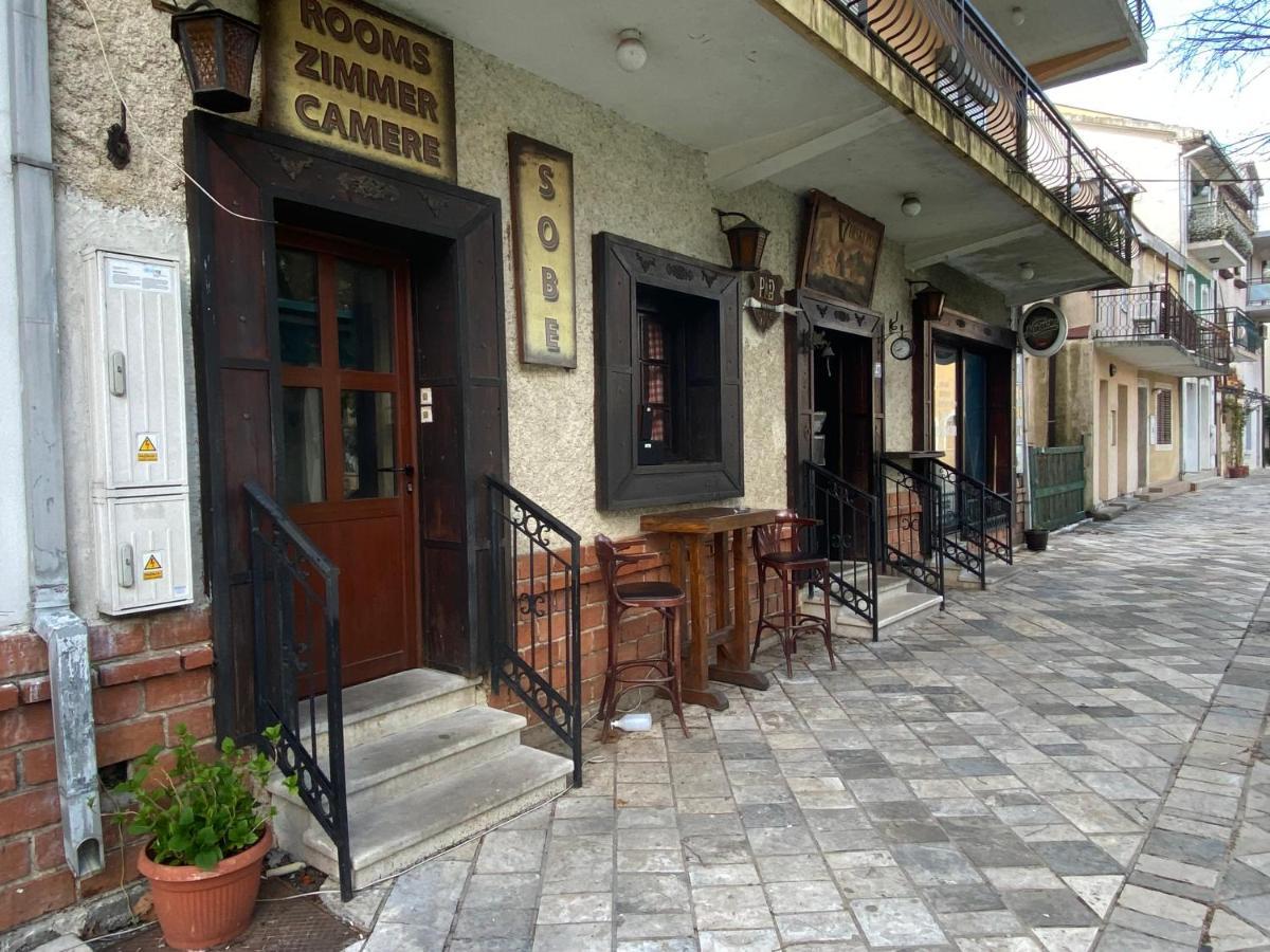 Guest House Pecurica 巴尔 外观 照片